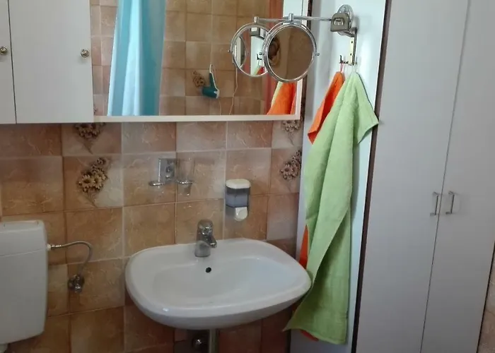 ★apartment Stella★ דירה